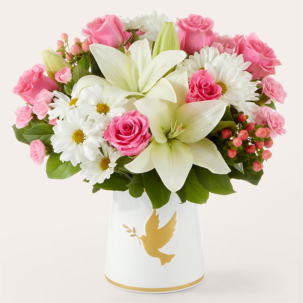 Whispers of Comfort Bouquet – VEEDERSBURG FLORIST & GIFTS, Veedersburg IN
