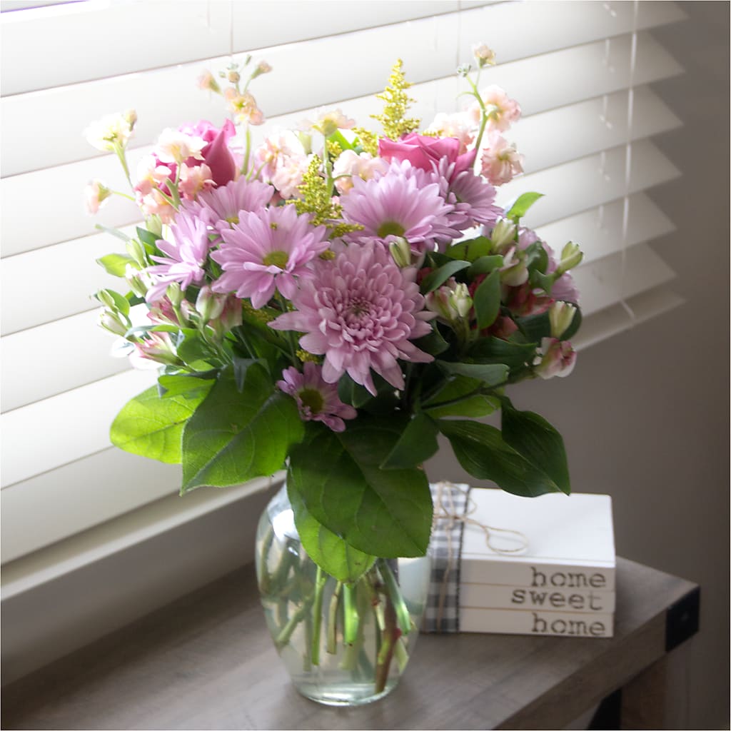 Pastel Tradition - A Florist Original – VEEDERSBURG FLORIST & GIFTS, Veedersburg IN