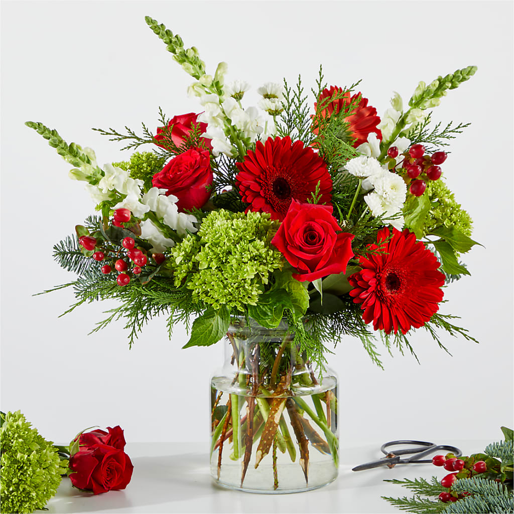 Merry Moment Bouquet – A Florist Original – VEEDERSBURG FLORIST & GIFTS, Veedersburg IN