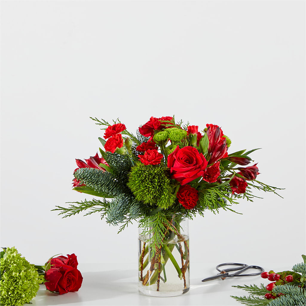 Merry Moment Bouquet – A Florist Original – VEEDERSBURG FLORIST & GIFTS, Veedersburg IN