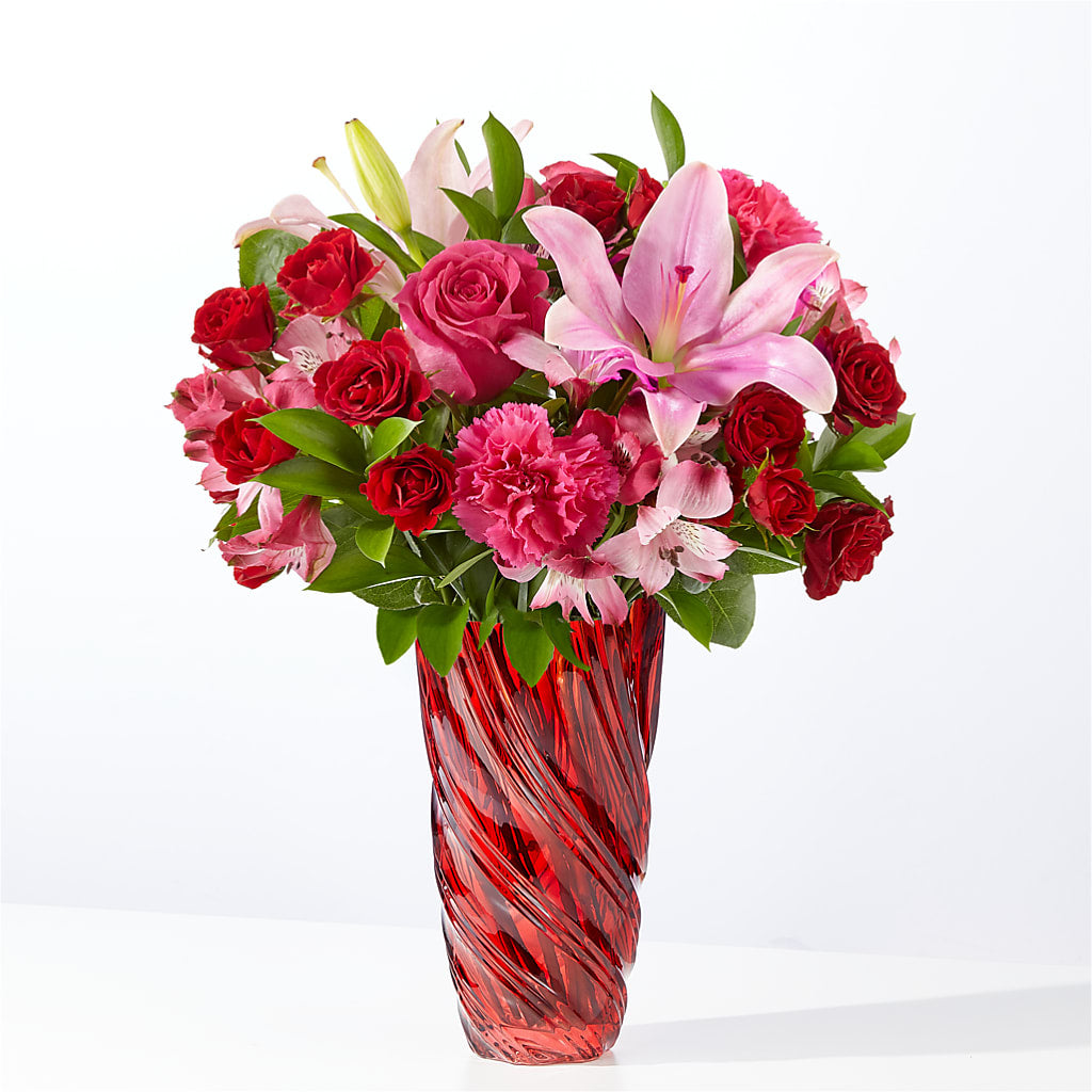 In Love Bouquet with Luxe Swirl Vase – VEEDERSBURG FLORIST & GIFTS, Veedersburg IN