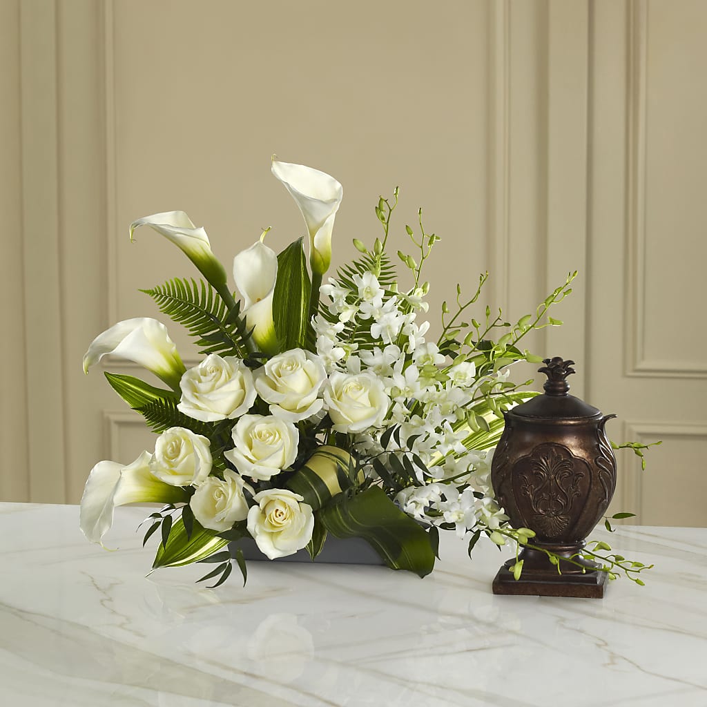 At Peace Arrangement – VEEDERSBURG FLORIST & GIFTS, Veedersburg IN