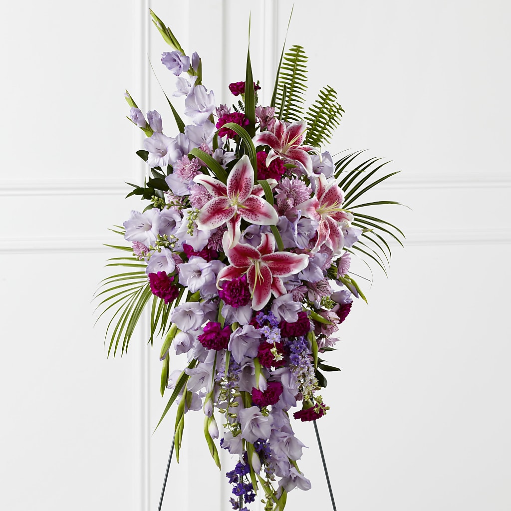Tender Touch Standing Spray – VEEDERSBURG FLORIST & GIFTS, Veedersburg IN