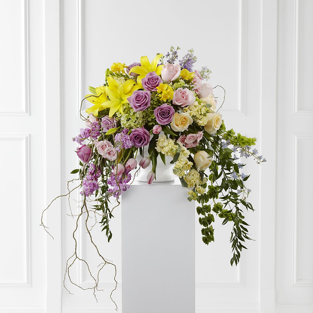 Display of Affection Arrangement – VEEDERSBURG FLORIST & GIFTS, Veedersburg IN