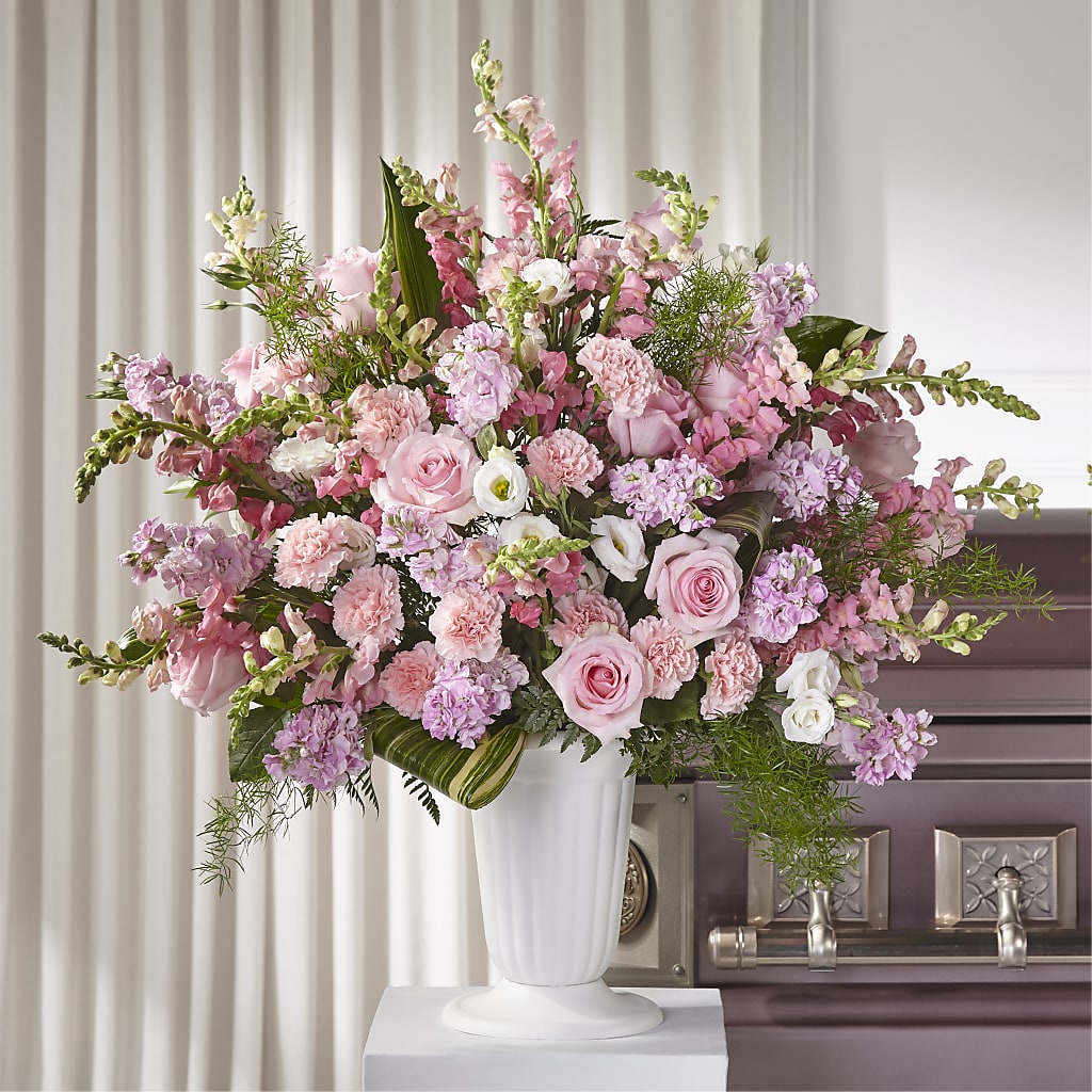 Divine Comfort Arrangement – VEEDERSBURG FLORIST & GIFTS, Veedersburg IN