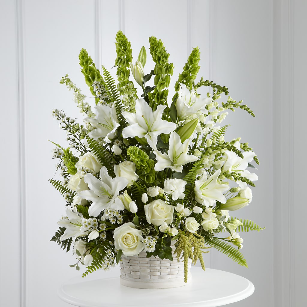 In Our Thoughts Arrangement – VEEDERSBURG FLORIST & GIFTS, Veedersburg IN