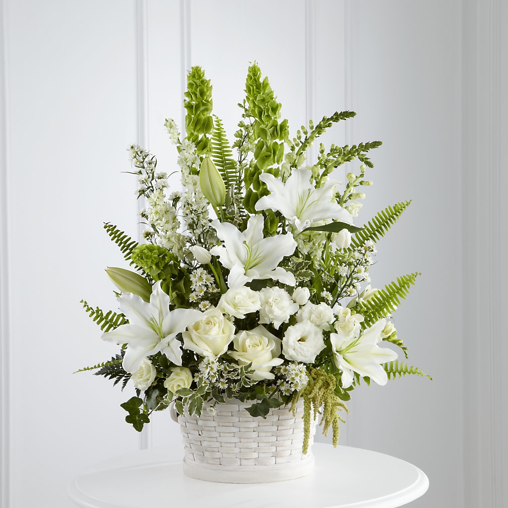 In Our Thoughts Arrangement – VEEDERSBURG FLORIST & GIFTS, Veedersburg IN