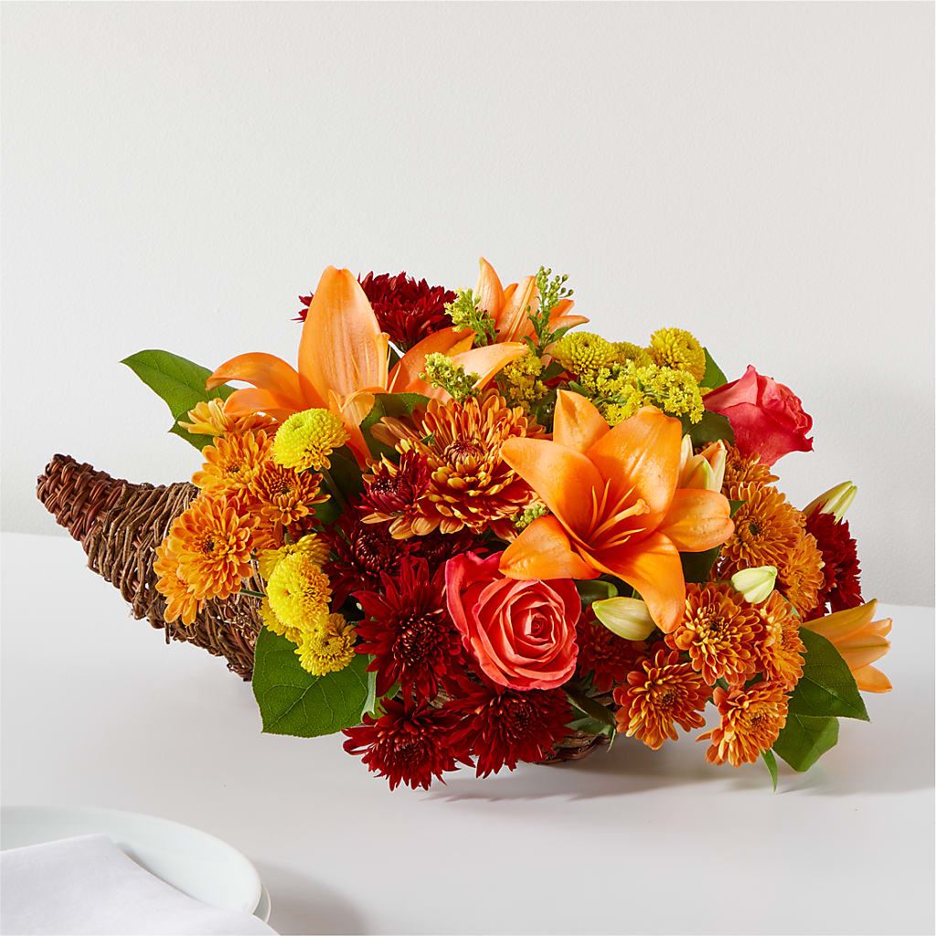 Bouquet of Blessings Cornucopia – VEEDERSBURG FLORIST & GIFTS, Veedersburg IN