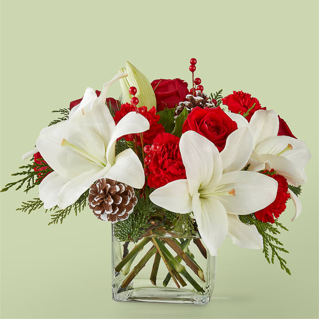 Glistening Icicles Bouquet – VEEDERSBURG FLORIST & GIFTS, Veedersburg IN