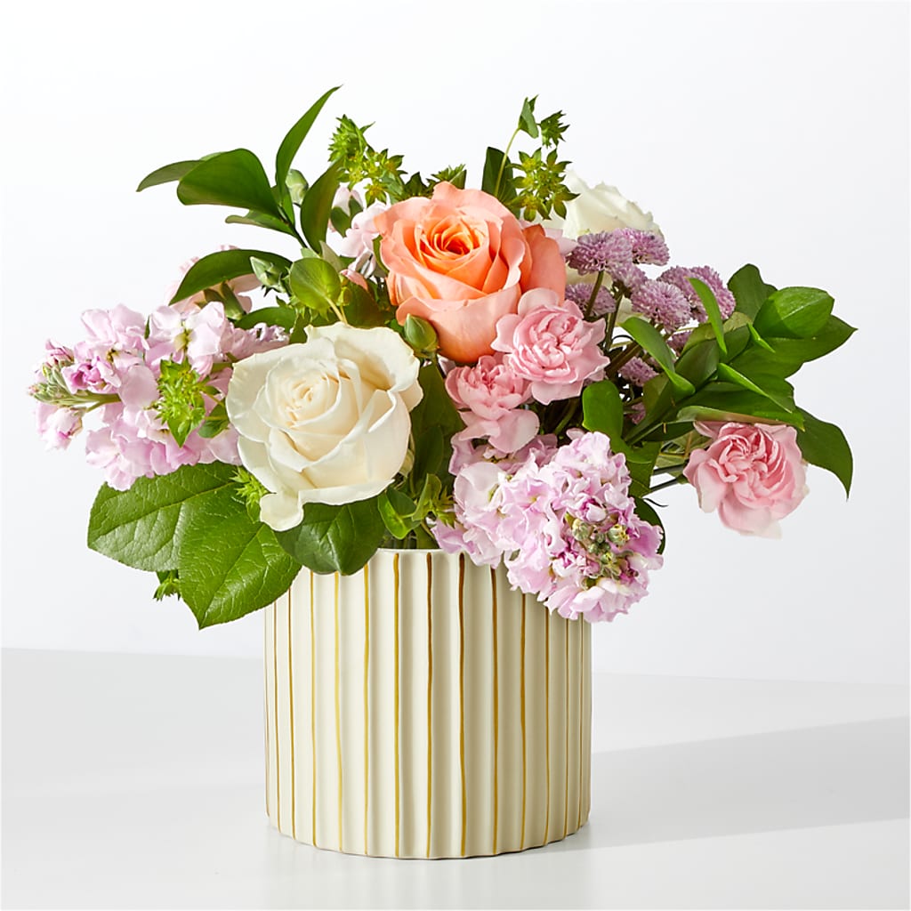 French Market Bouquet with Ivory Vase – VEEDERSBURG FLORIST & GIFTS, Veedersburg IN