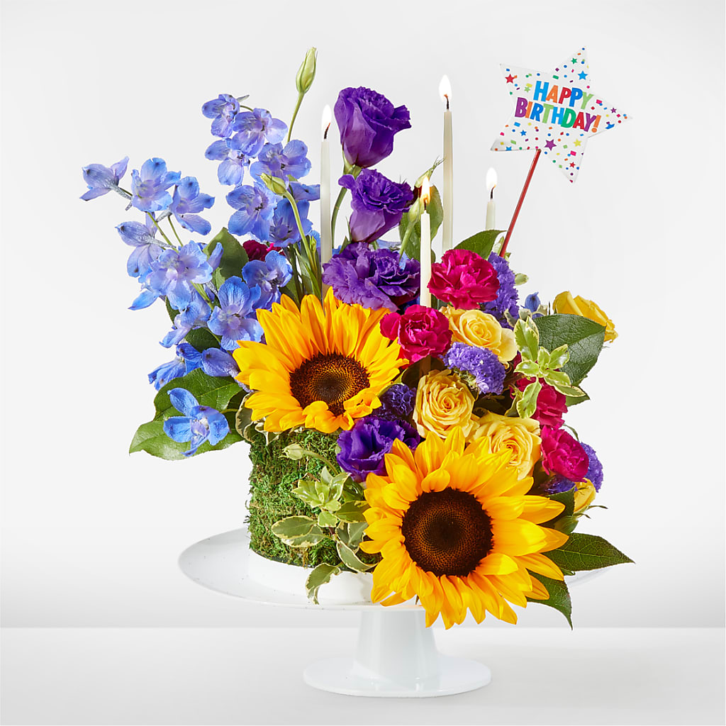 Star of the Day Floral Cake – VEEDERSBURG FLORIST & GIFTS, Veedersburg IN