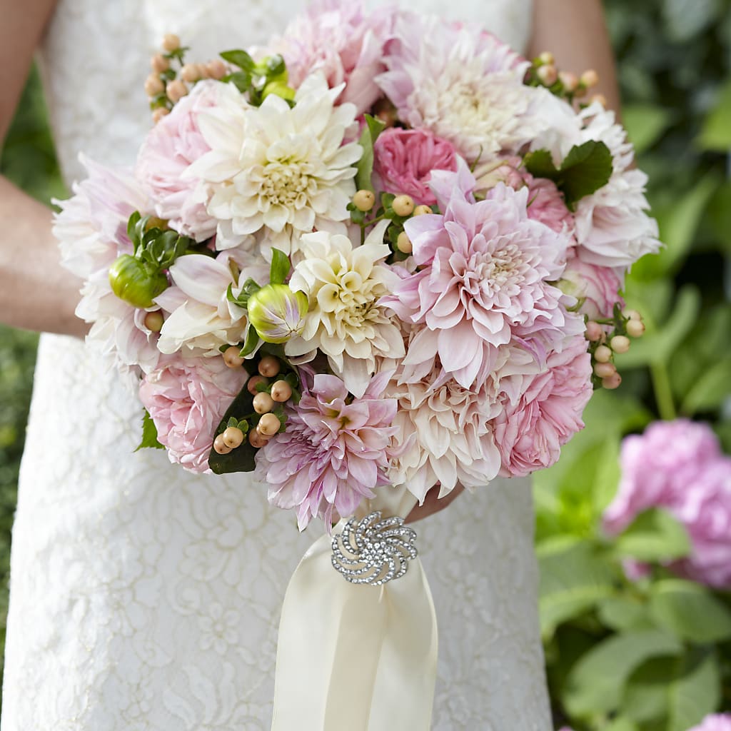 Heart's Promise Bouquet – VEEDERSBURG FLORIST & GIFTS, Veedersburg IN