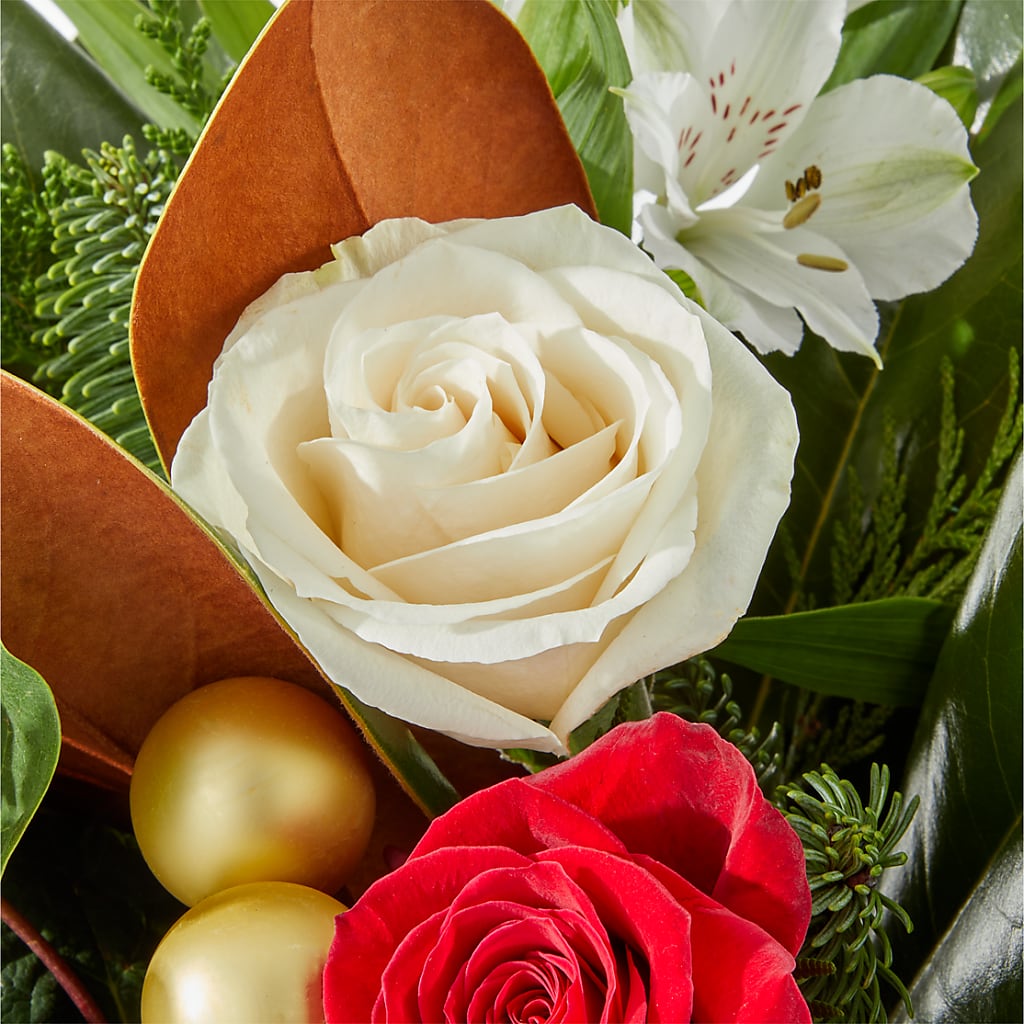 Joy & Jolly Bouquet – VEEDERSBURG FLORIST & GIFTS, Veedersburg IN