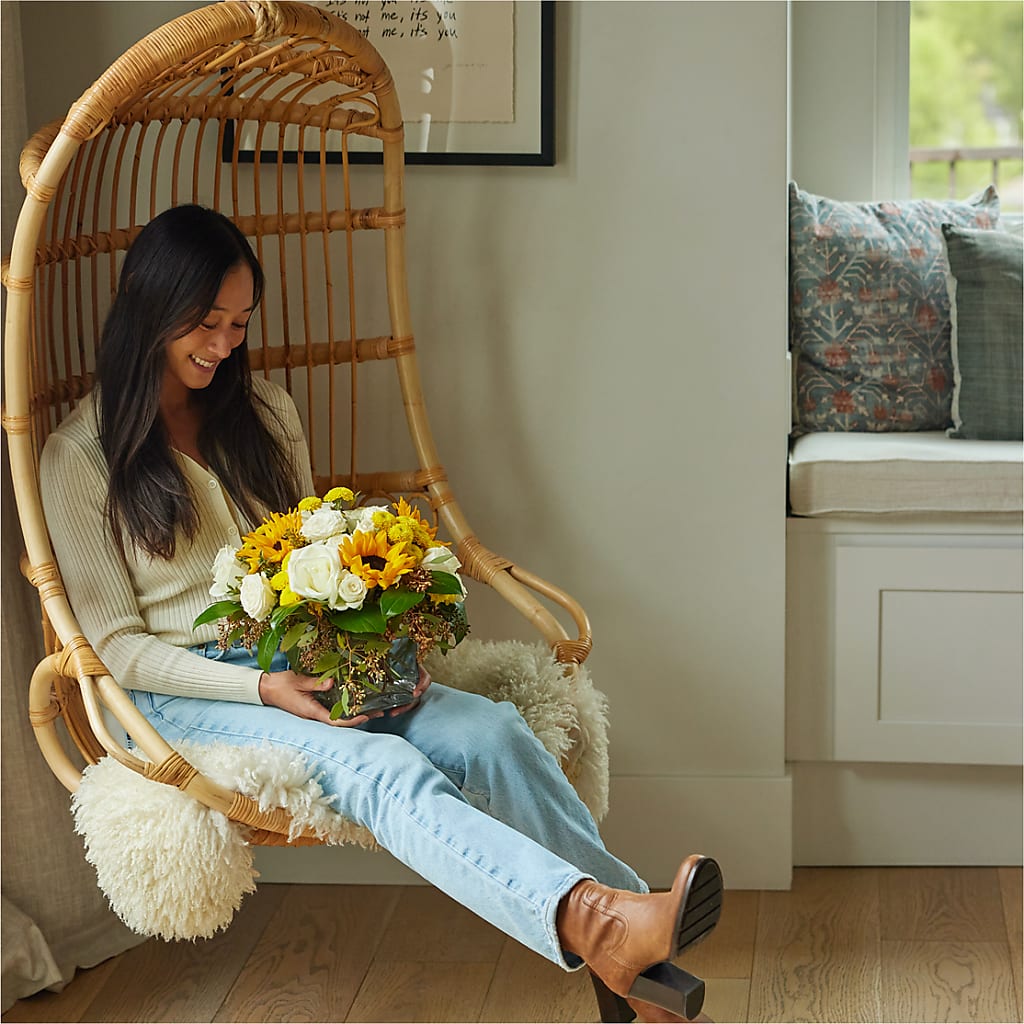 Luminous Morning Bouquet – VEEDERSBURG FLORIST & GIFTS, Veedersburg IN
