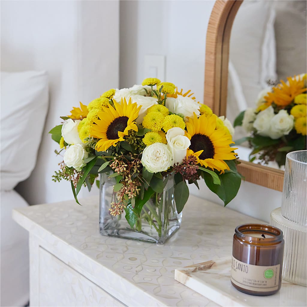 Luminous Morning Bouquet – VEEDERSBURG FLORIST & GIFTS, Veedersburg IN