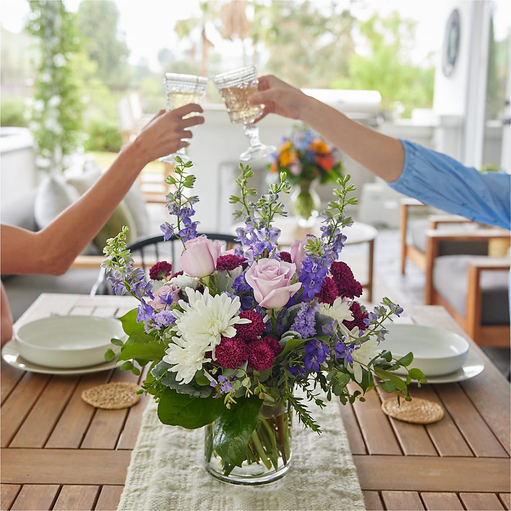 Violet Frost Bouquet – VEEDERSBURG FLORIST & GIFTS, Veedersburg IN