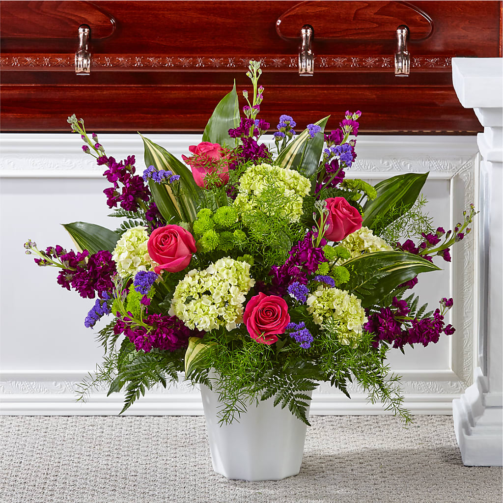 Floor & Pedestal Arrangements