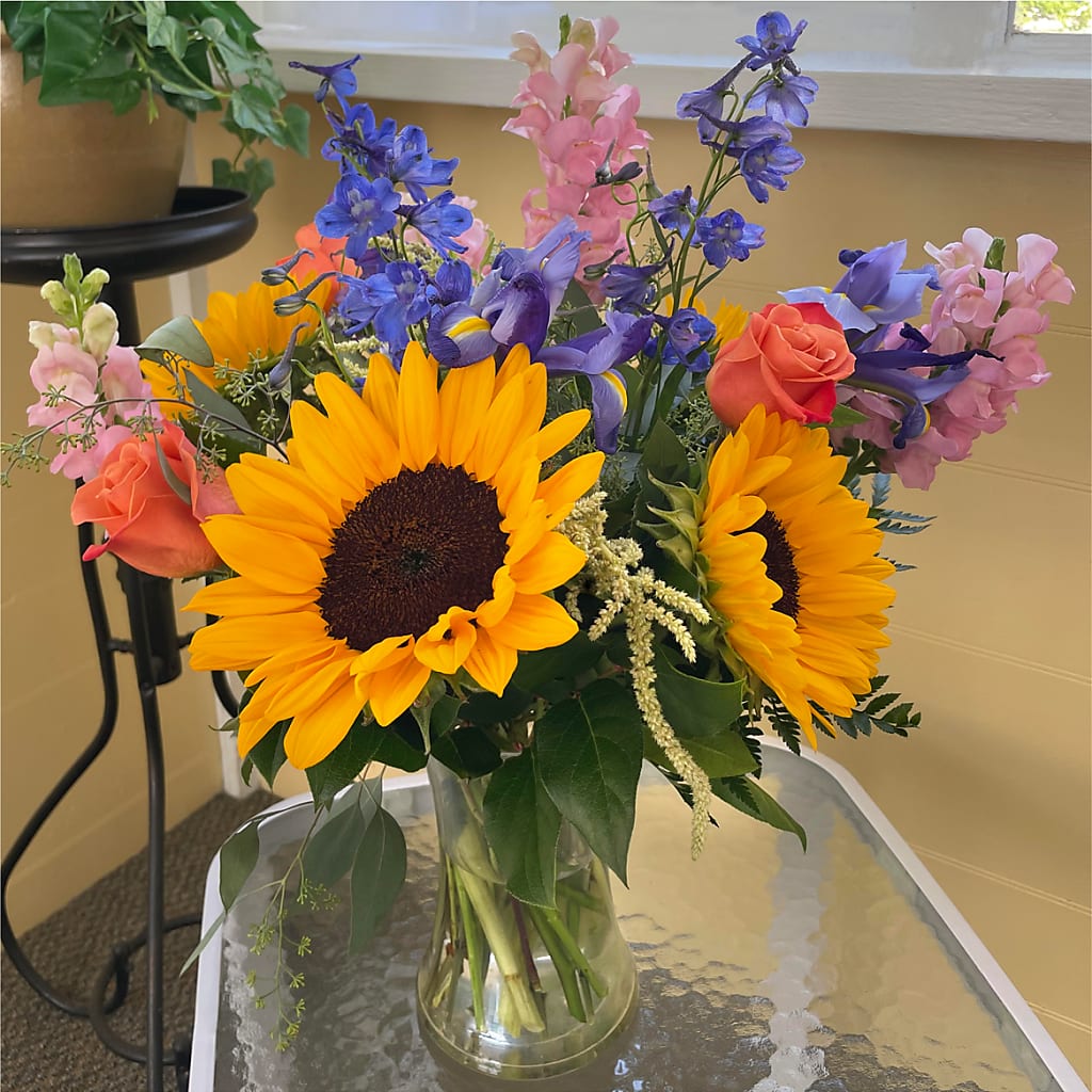 Rays of Life Bouquet – VEEDERSBURG FLORIST & GIFTS, Veedersburg IN