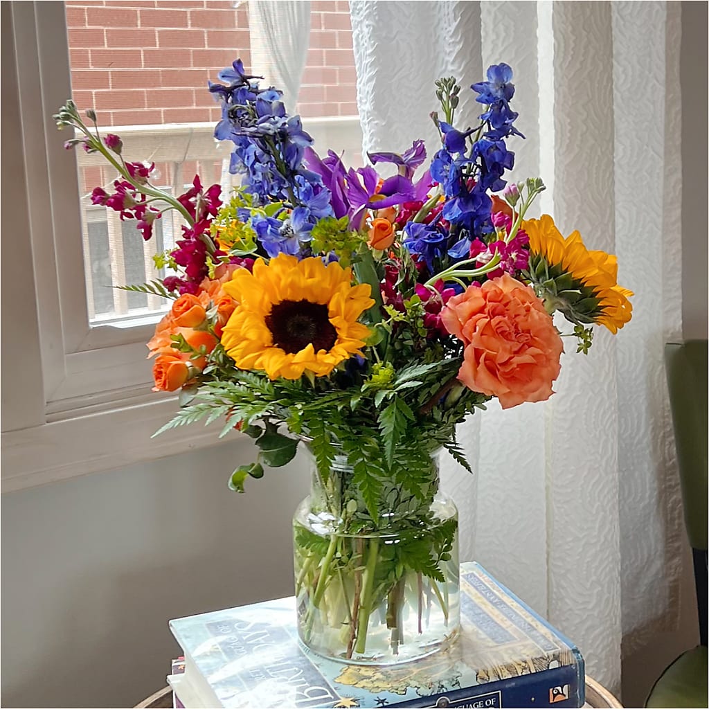 Rays of Life Bouquet – VEEDERSBURG FLORIST & GIFTS, Veedersburg IN