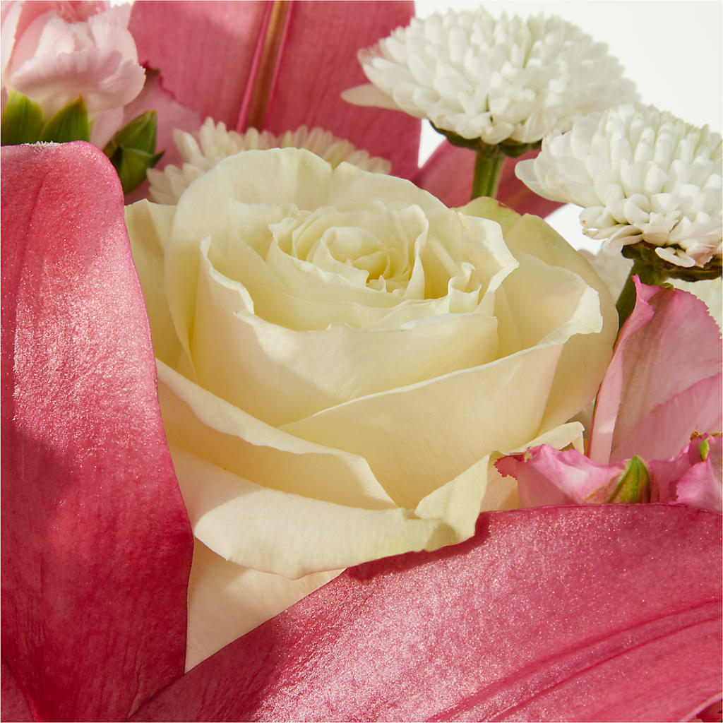 Piece of Cake Bouquet – VEEDERSBURG FLORIST & GIFTS, Veedersburg IN