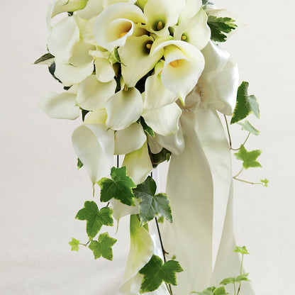 White Chapel Bouquet – VEEDERSBURG FLORIST & GIFTS, Veedersburg IN